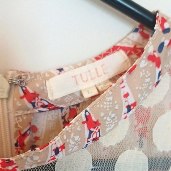 Tulle Cream and Pink Sleeveless Blouse, L - Picture 2 of 6